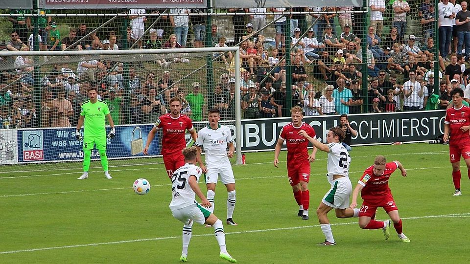 Karten gewinnen für das Spiel Beeck gegen Borussia Mönchengladbach FuPa