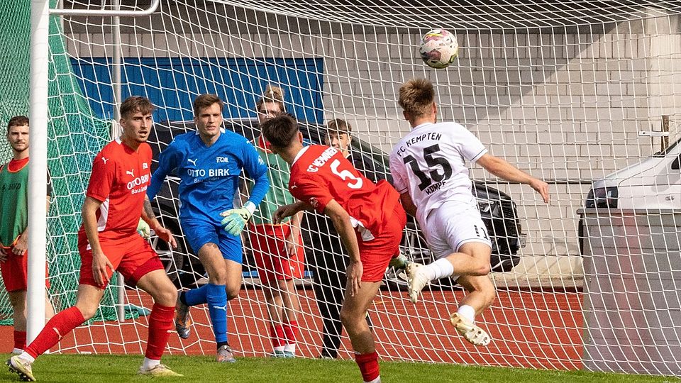 Der Fc Kempten Jubelt In Der Nachspielzeit Fupa