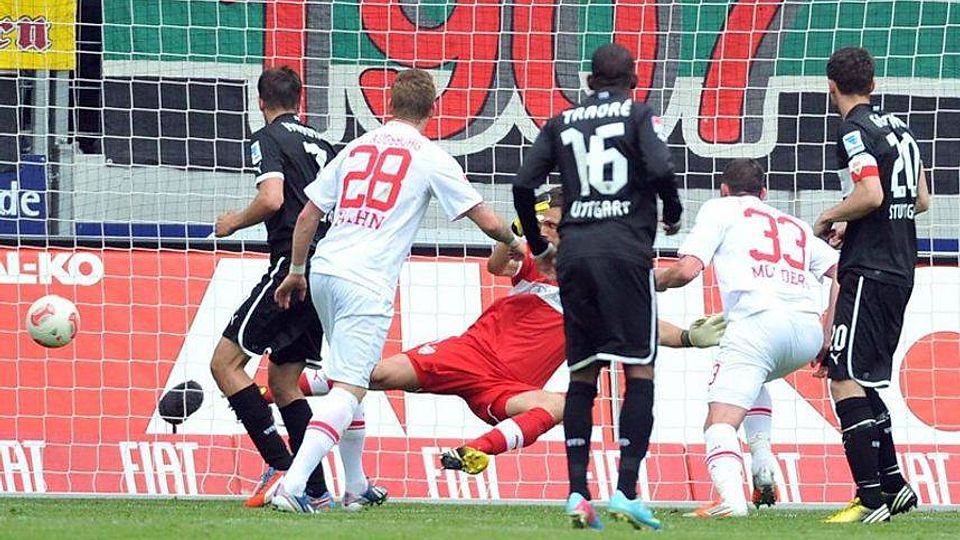 Bilder: FC Augsburg erkämpft sich drei Punkte im D