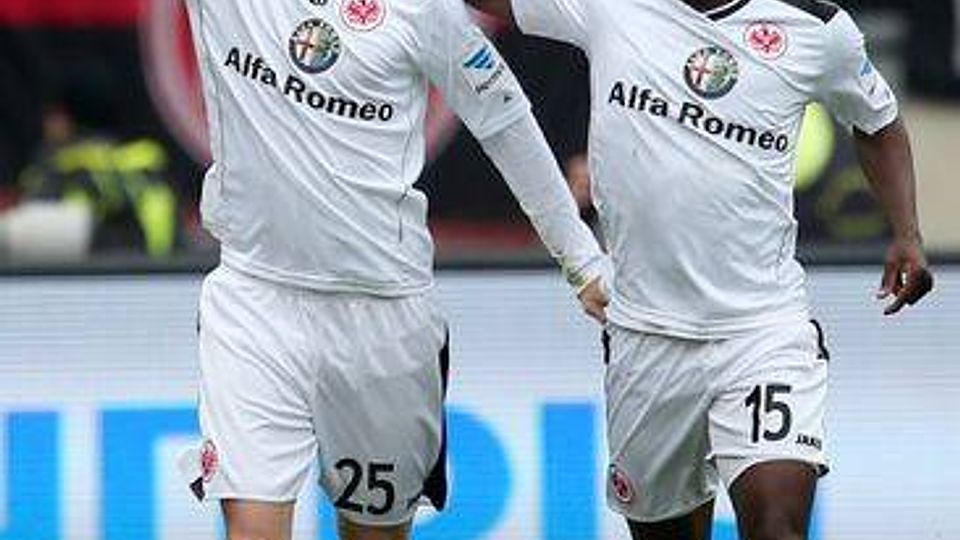 Eintracht Frankfurt feiert im Abstiegskampf beim 1