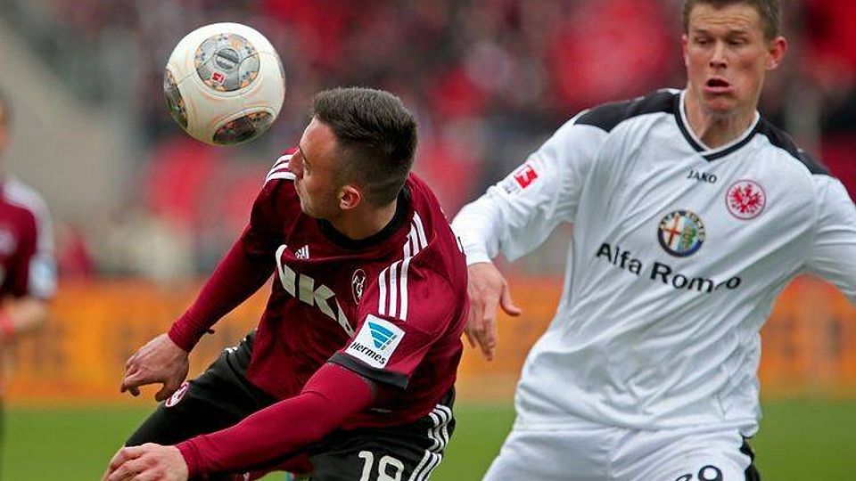 Eintracht Frankfurt feiert im Abstiegskampf beim 1