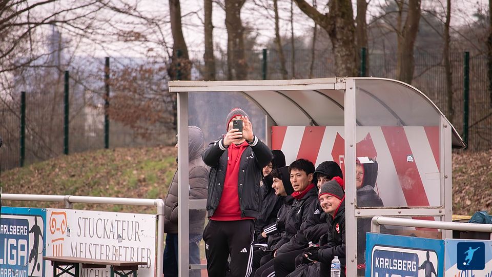 Wenn man mal seine Kamera aus der Hand gibt, passiert so was :)