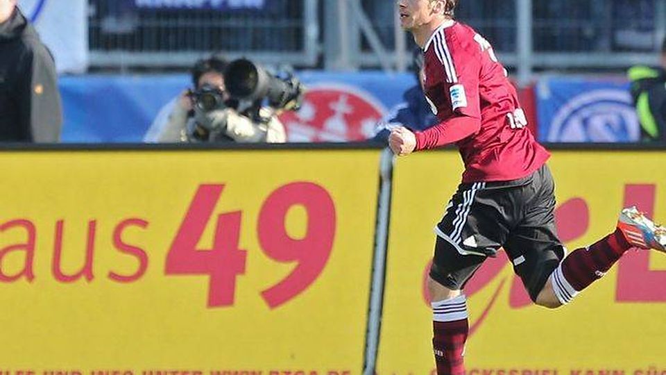 Der FC Nürnberg hat gegen Schalke 04 3:0 gewonnen.