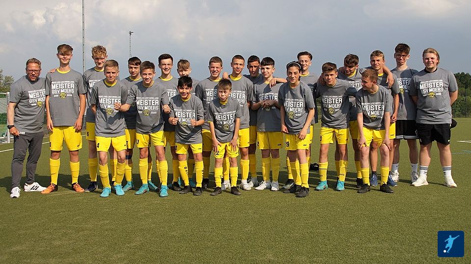Die U15 des GSV Moers gewinnt die Grenzlandliga. Foto: Verein