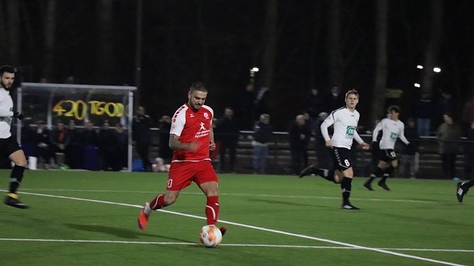 Platz 11: Cihan Yilmaz, Rot Weiss Ahlen, 23 Spiele. 13 Tore, 0,57 Tore pro Spiel