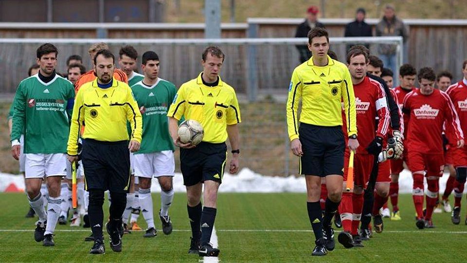 Berg gg Oberweikertshofen