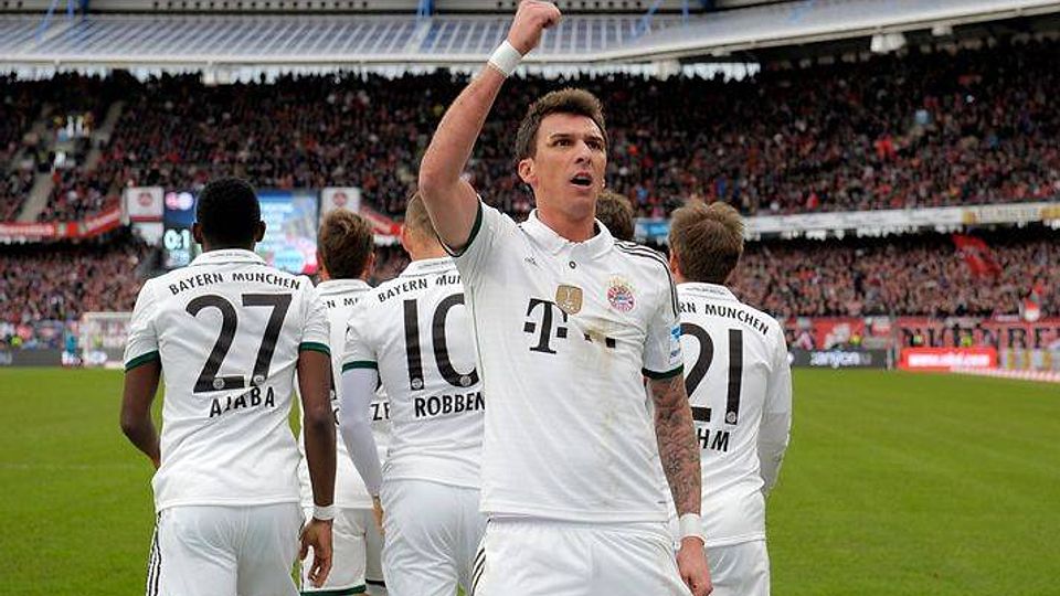 Der FC Bayern gewinnt das Derby in Nürnberg mit 2: