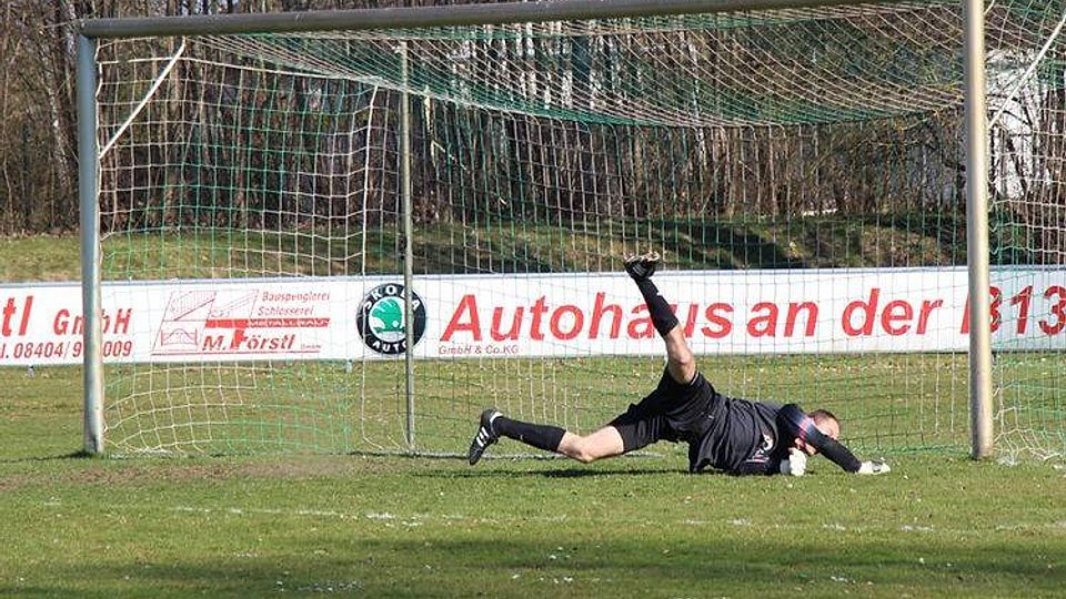 Der SV Sulzemoos (weiß) und der SV Manching trennt