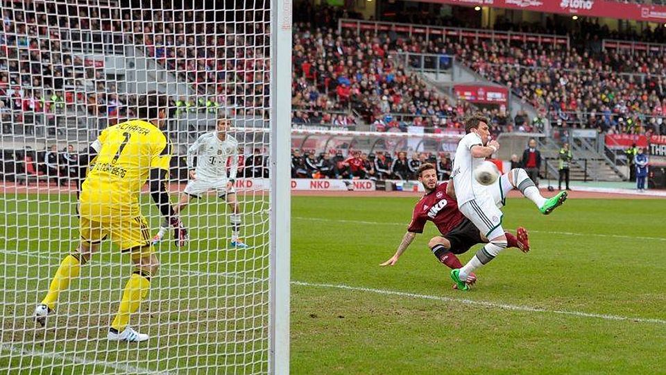 Der FC Bayern gewinnt das Derby in Nürnberg mit 2: