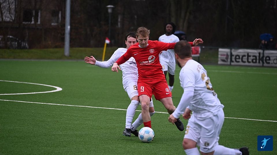 Simon Vieten (9/Schiefbahn)