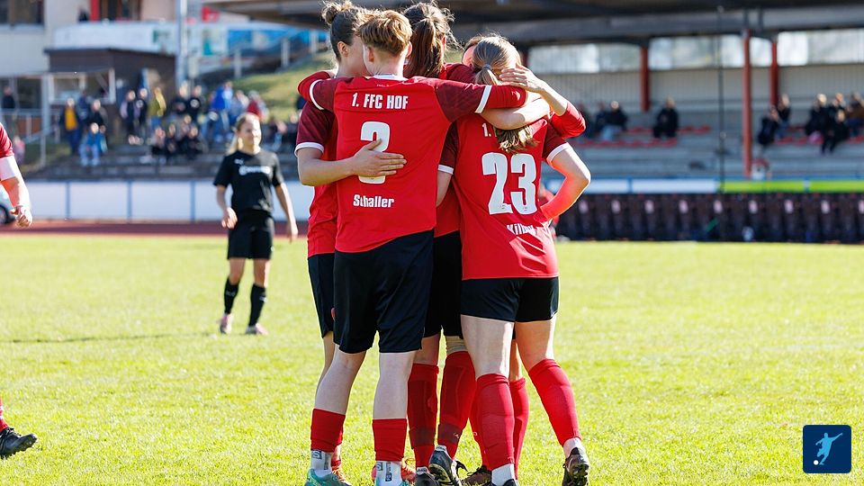 Jubel bei der Hofer Mannschaft.