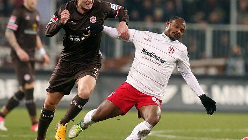Jahn Regensburg kassierte gegen den St. Pauli eine
