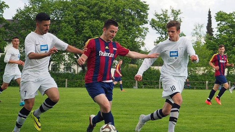 Altan Akin(l.) in seiner Zeit beim FC Stern Münche