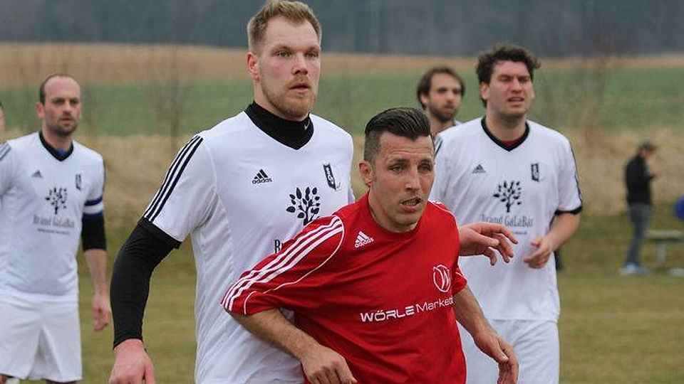 Der SV Sulzemoos kommt im Derby gegen Inhauser Moo