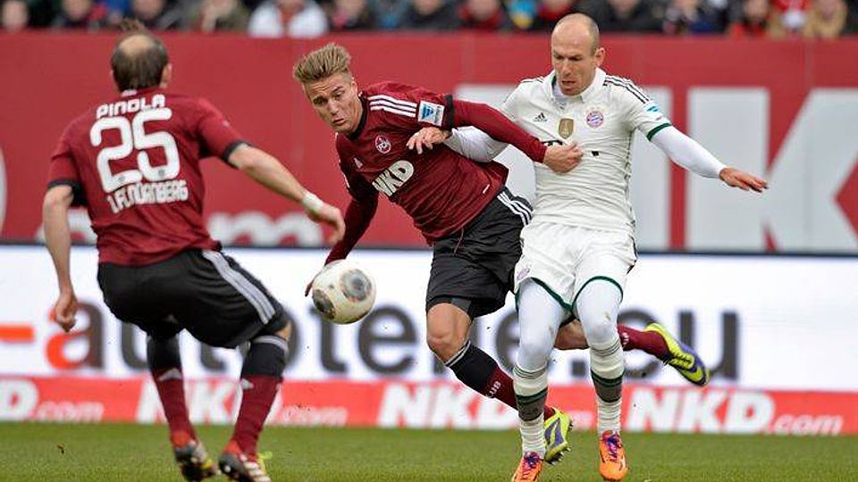 Der FC Bayern gewinnt das Derby in Nürnberg mit 2: