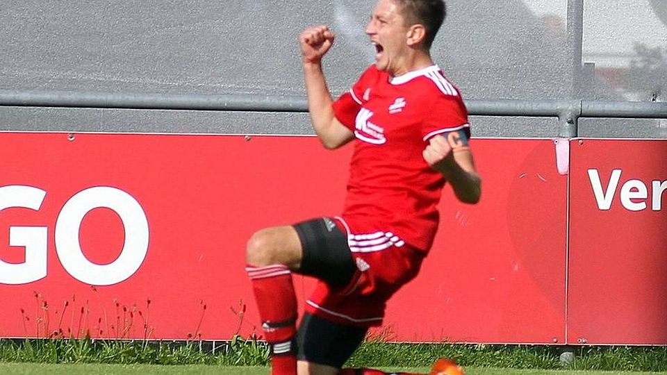 Platz 9 mit 93 Toren - Christian Schwankl: Von der A-Klasse in die Bezirksliga schaffte es Schwankl mit seinem SV Schöfweg. In den vier Kreisliga-Spielzeiten brachte er es dabei auf beachtliche 93 Tore, 2012/13 alleine sogar 31. (Foto: Enzesberger)