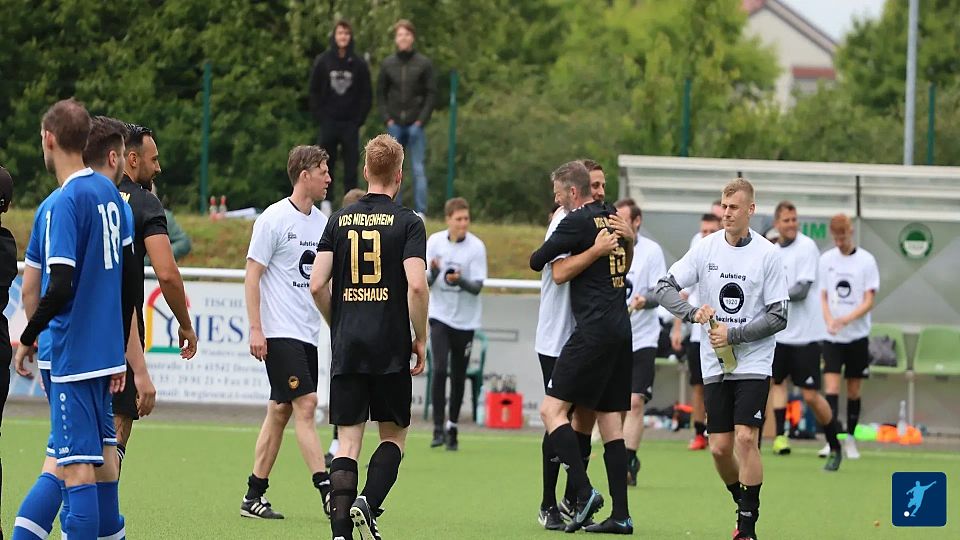 VdS Nievenheim steigt als Meister der Kreisliga A von Grevenbroich und Neuss in die Bezirksliga auf. Foto: Frank Vieten.