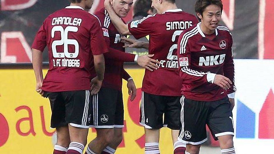 Der FC Nürnberg hat gegen Schalke 04 3:0 gewonnen.