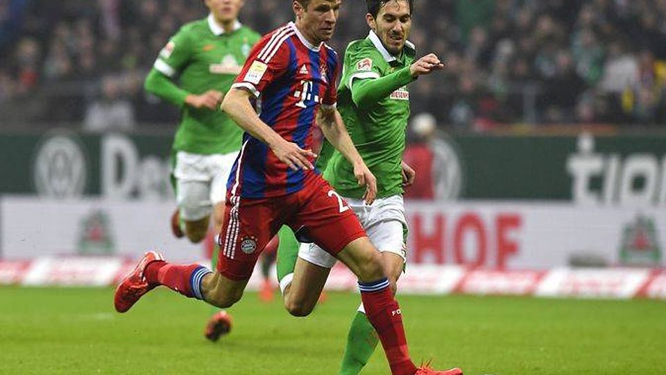 Der FC Bayern gewinnt mühelos bei Werder Bremen mi