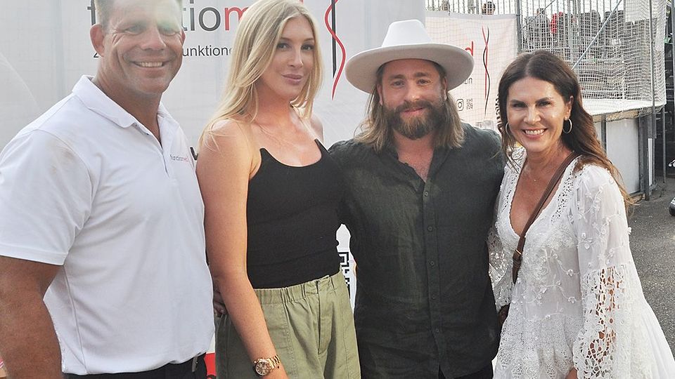 … wie auch Baschi mit seiner Frau …