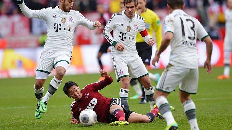Der FC Bayern gewinnt das Derby in Nürnberg mit 2: