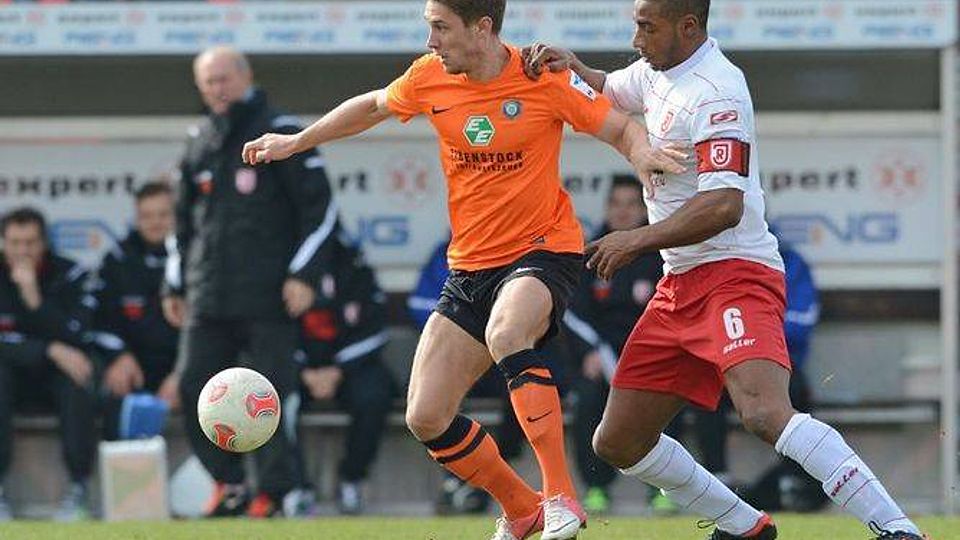 Jahn Regensburg holte gegen Aue einen Punkt.