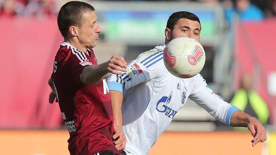 Der FC Nürnberg hat gegen Schalke 04 3:0 gewonnen.