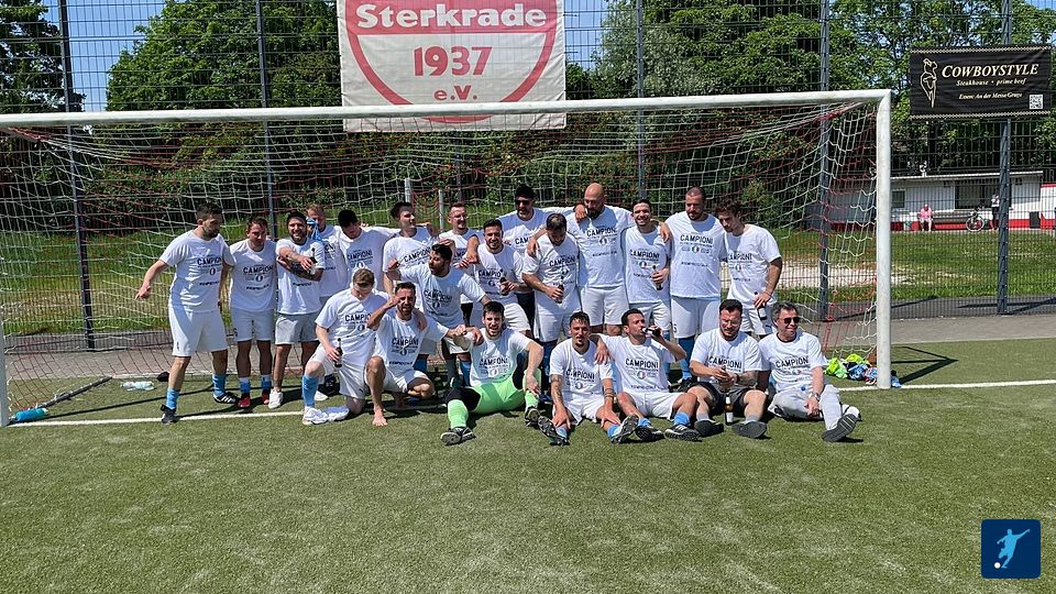 Der FC Italia Oberhausen steigt als Meister der Kreisliga C in die Kreisliga B auf. Fotos: Verein