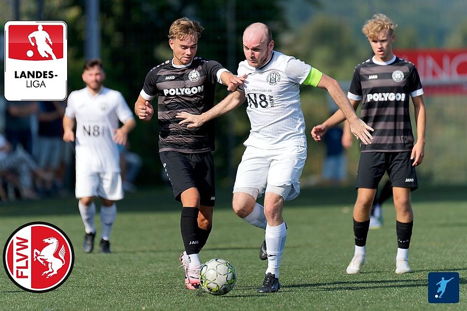 Die SpVg Hagen 11 um Kapitän Tim Bodenröder (rechts) greift in der Landesliga 2 wieder oben an.