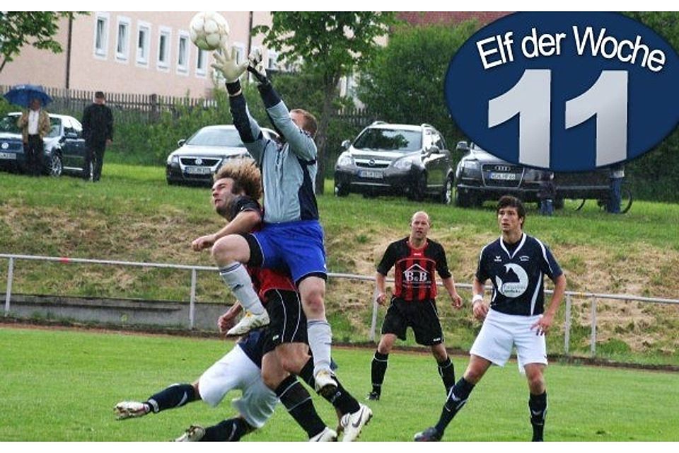 Großen Anteil am Klassenerhalt des TSV Weiden-Ost hat auch Torhüter Dennis Strohbach  Foto: Fleischmann