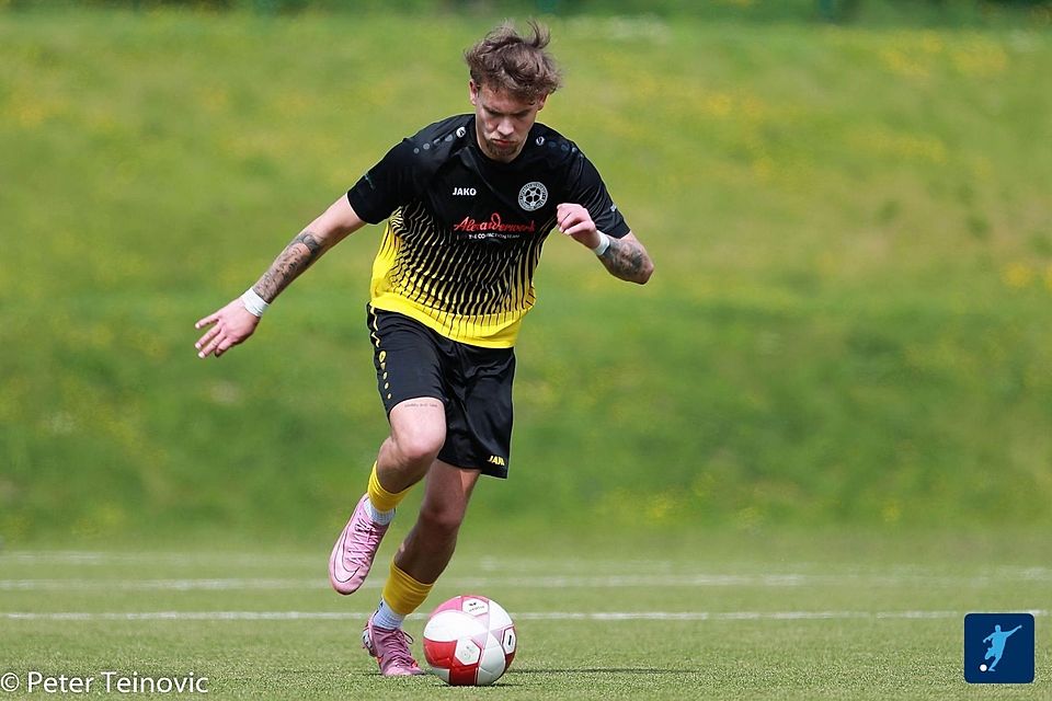 Leon Sierant schießt die SG Hackenberg zum Vorteil gegen Viersen Leon Sierant schießt die SG Hackenberg zum Vorteil gegen Viersen