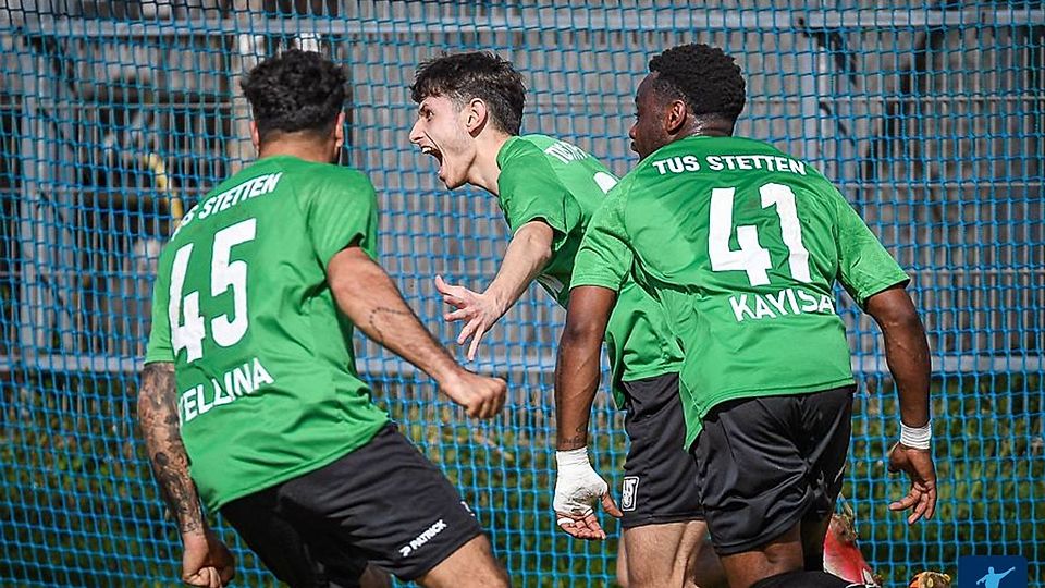 Im Halbfinale schoss Bleon Selmani den TuS Lörrach-Stetten beim FC Hauingen in der Nachspielzeit zum 2:1-Sieg und damit ins Finale. | Foto: Gerd Gründl