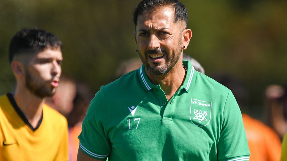 Uefa-A-Lizenz in der Tasche: Bülent Güzel kam weit herum.  | Foto: Gerd Gründl