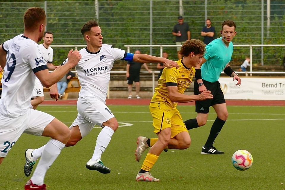 Mit 2:0 behielt der FV Bonn-Endenich im Hinspeil gegen Union Schafhausen die Oberhand.