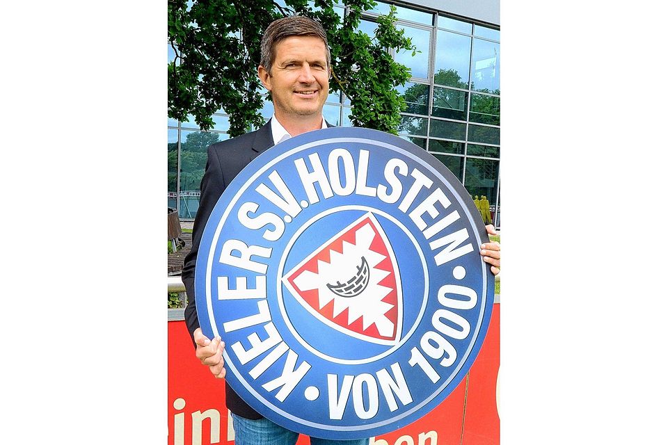Der neue Sportchef der Kieler &quot;Störche&quot;: Ralf Becker trat seinen Dienst bei Holstein Kiel in der vergangenen Woche an. Foto: Hermann