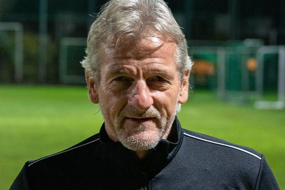 Seit der Saison 2021/22 trainiert Kurt Kowarz die Torhüter des Landesligisten TuS Holzkirchen.