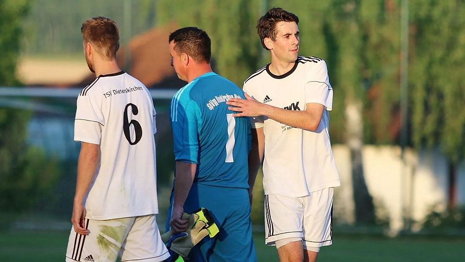 Andreas Meyer (rechts) sagt dem TSV Stulln im Sommer nach drei Jahren adieu.