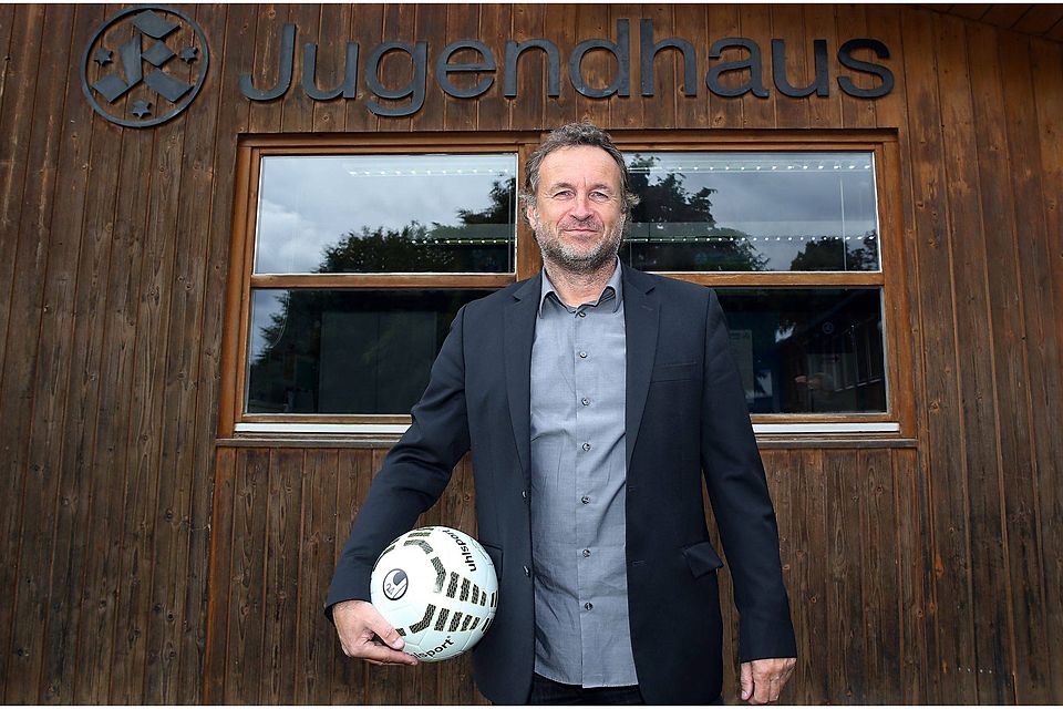 Alfred Kaminski ist der neue Trainer bei der U23 der Stuttgarter Kickers und er hat bisher einen erfolgreichen Start hingelegt. Foto: Pressefoto Baumann