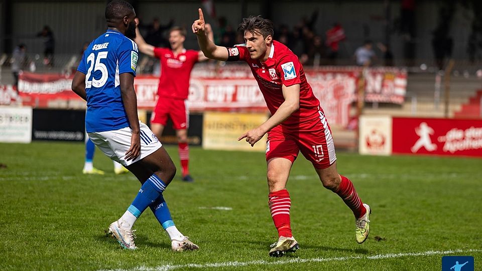 Gianluca Marzullo bestritt für RW Ahlen 136 Regionalliga-Partien. Seit 2024 trifft er in der Bezirksliga am laufenden Band.
