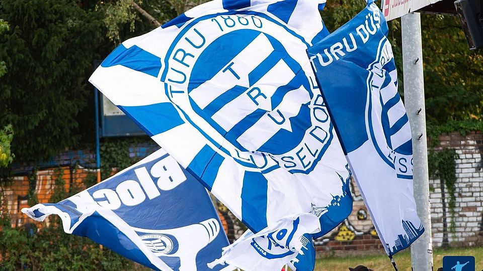 Die Anhänger von Turu Düsseldorf hoffen auf Punkte