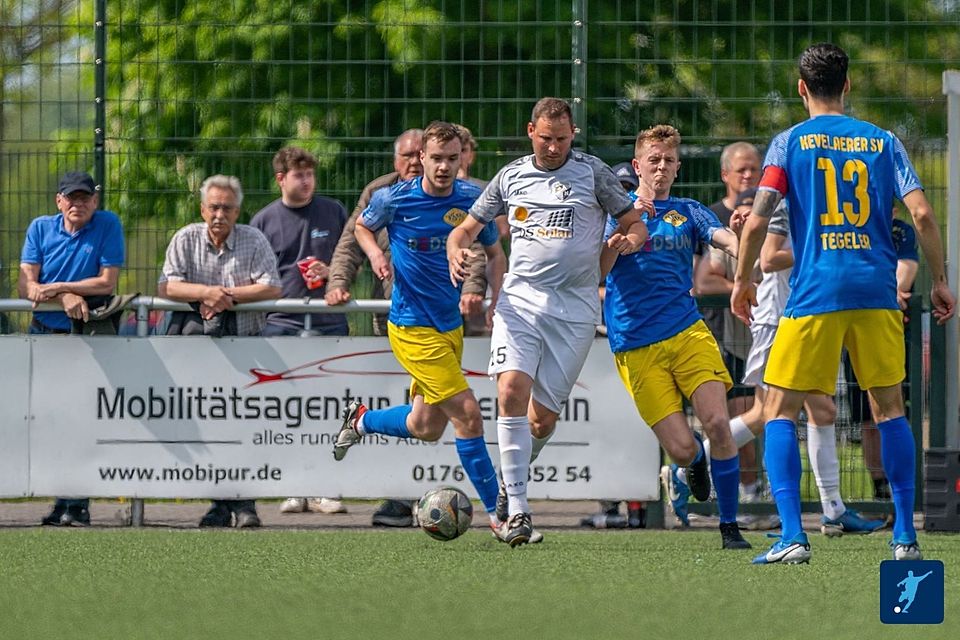 Xanten hat am Ende eines verrückten Spiels die Nase vorn.