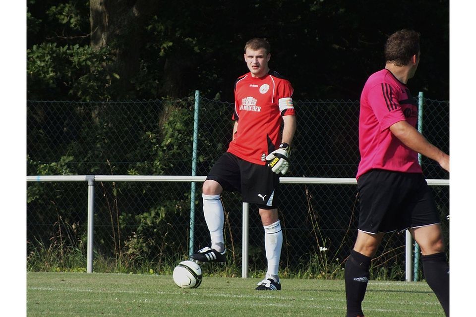 Tobias Grüner (rot) steht morgen im TSV-Tor F: Sebastian Kastner