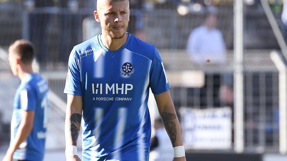 Verlässt Shkemb Miftari die Blauen im Winter?