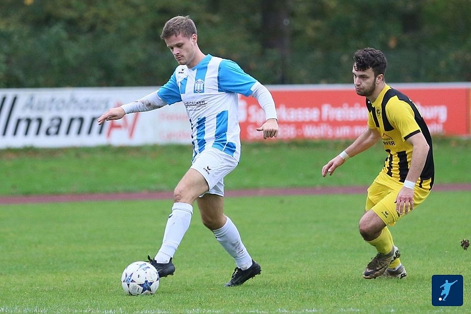 Aschheim vor Auswärtsspiel in Eichstätt oben mit dabei.