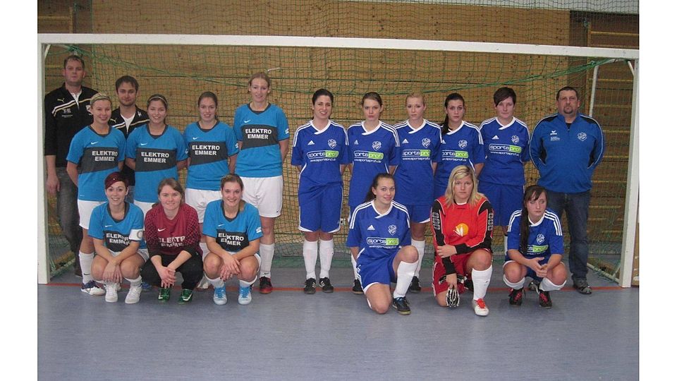 Finalteilnehmer der Vormittagsgruppe - FC Alkofen (links) und TV Freyung (rechts); Foto: Klause, SV Kirchberg