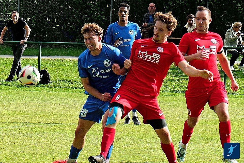 Der SC Baldham-Vaterstetten (re.) hat gegen den SV Daglfing gewonnen.