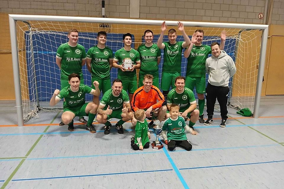 Die DJK Appeldorn II ist mit einem Turniersieg ins neue Jahr gestartet.