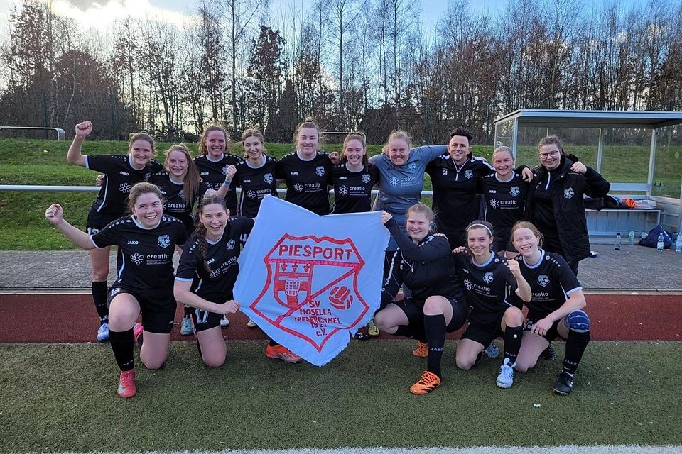 Ein starkes Team: Der SV Mosella Niederemmel ist in der Bezirksliga Erster und steht im Pokal-Halbfinale. Hier geht’s nun gegen den Regionalligisten aus Montabaur.  