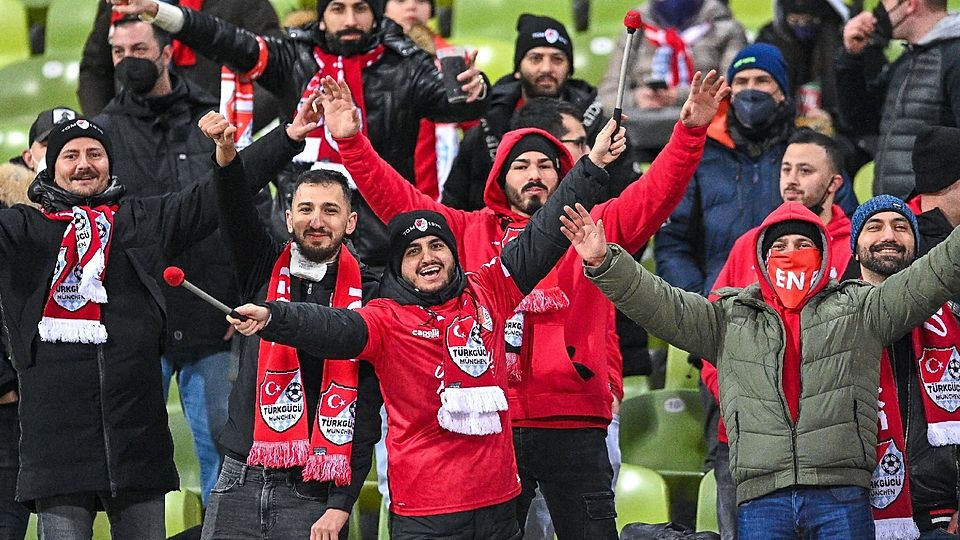 Die Stadionfrage beschäftigt weiterhin die Fans von Türkgücü München.
