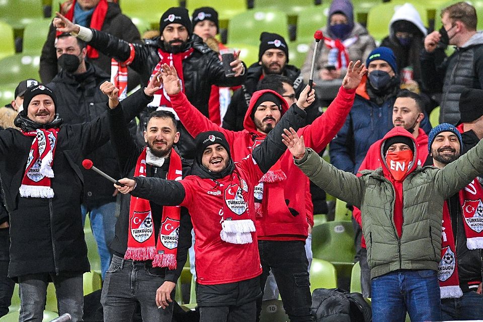 Die Stadionfrage beschäftigt weiterhin die Fans von Türkgücü München.